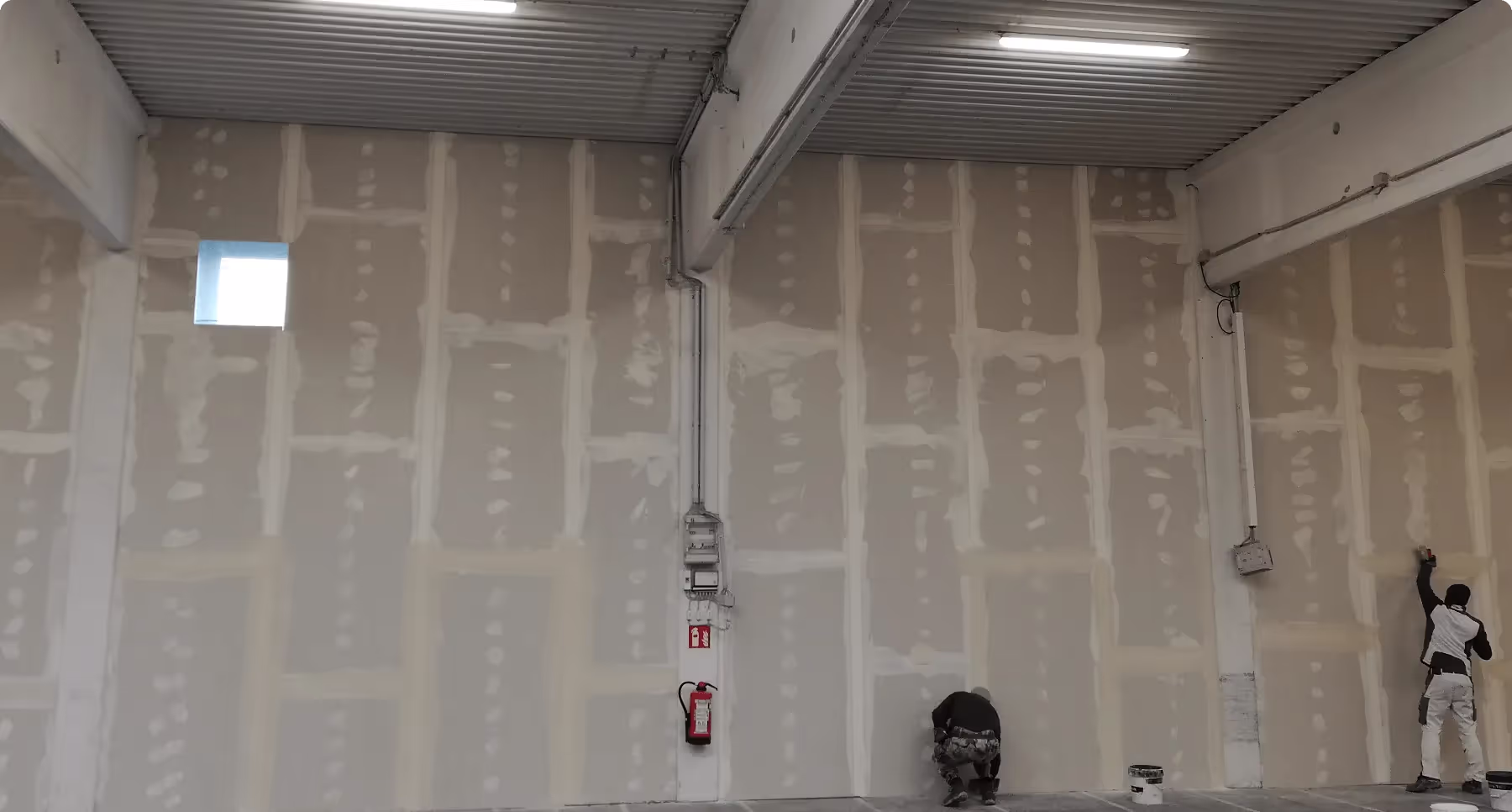 Ständerwand in Q2 gespachtelt